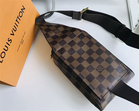 Louis Vuitton damier crossbody